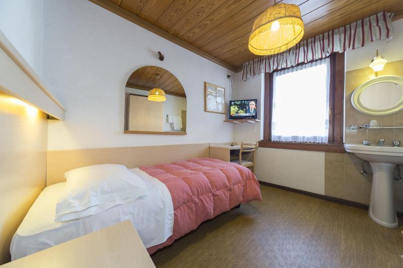 Hotel Trentino โฟลกาเรีย ภายนอก รูปภาพ